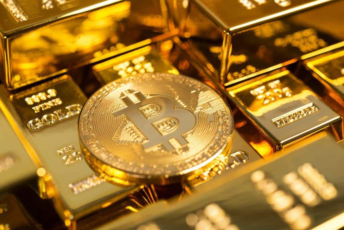 Bitcoin And Gold E1561535838310.jpg