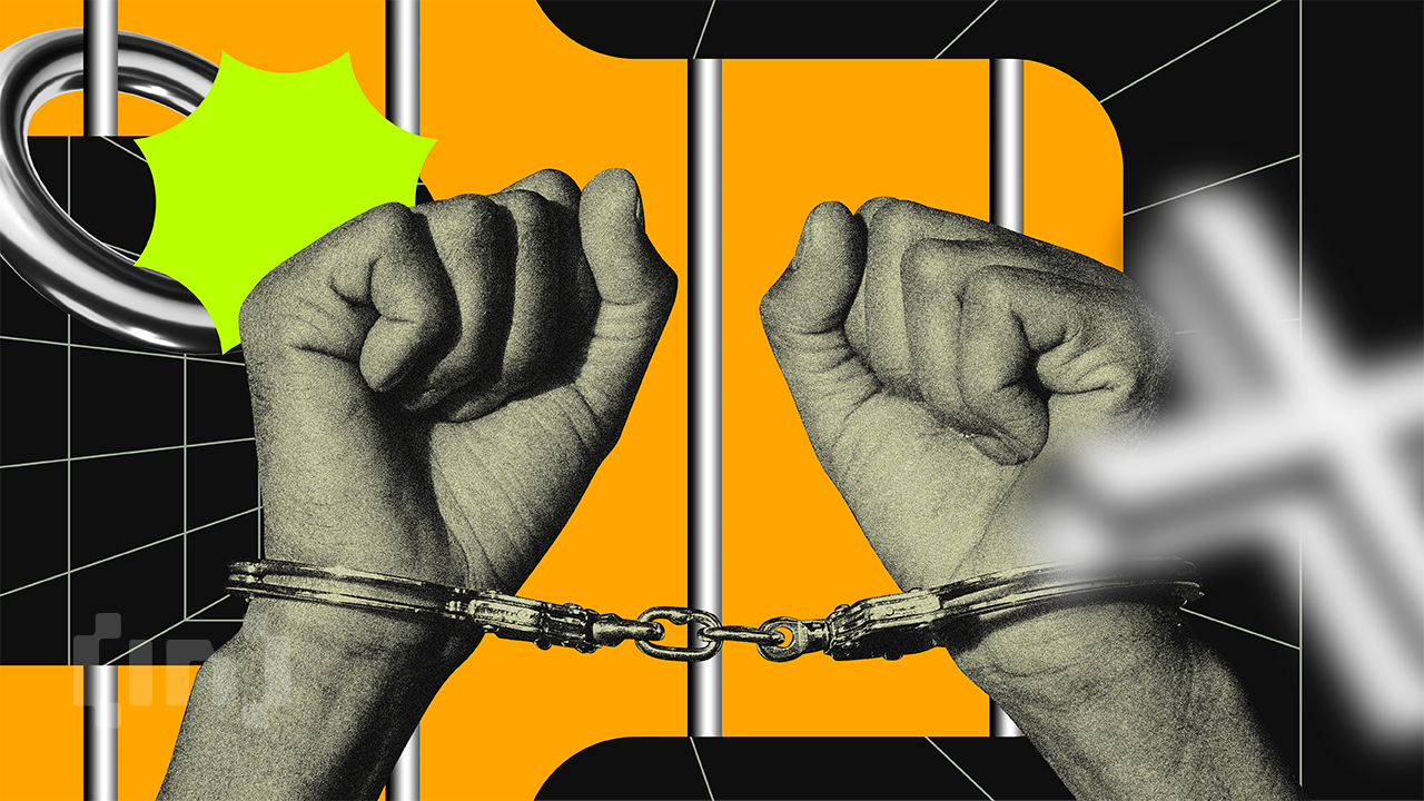 Bic Arrest Prison Handcuffs Negative 1.png